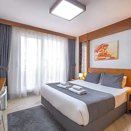 Dreams Istanbul Hotel 3*